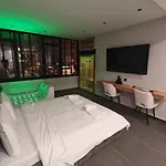 Timeless Luxury & * 塞萨洛尼基
