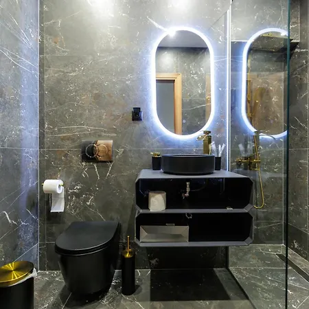 Timeless Luxury & Salonic