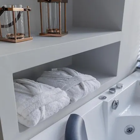 شقة Timeless Luxury &