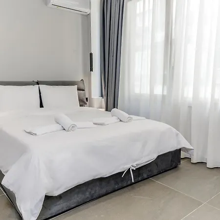 Apartment Timeless Luxury &