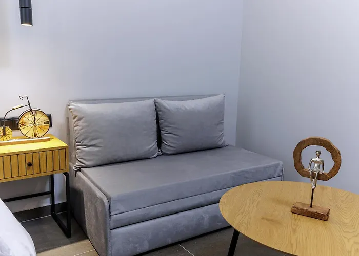 Timeless Luxury & Soluň