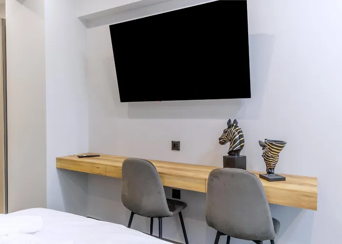Timeless Luxury & Apartman